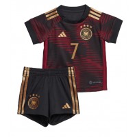 Tyskland Kai Havertz #7 Replika babykläder Bortaställ Barn VM 2022 Kortärmad (+ korta byxor)